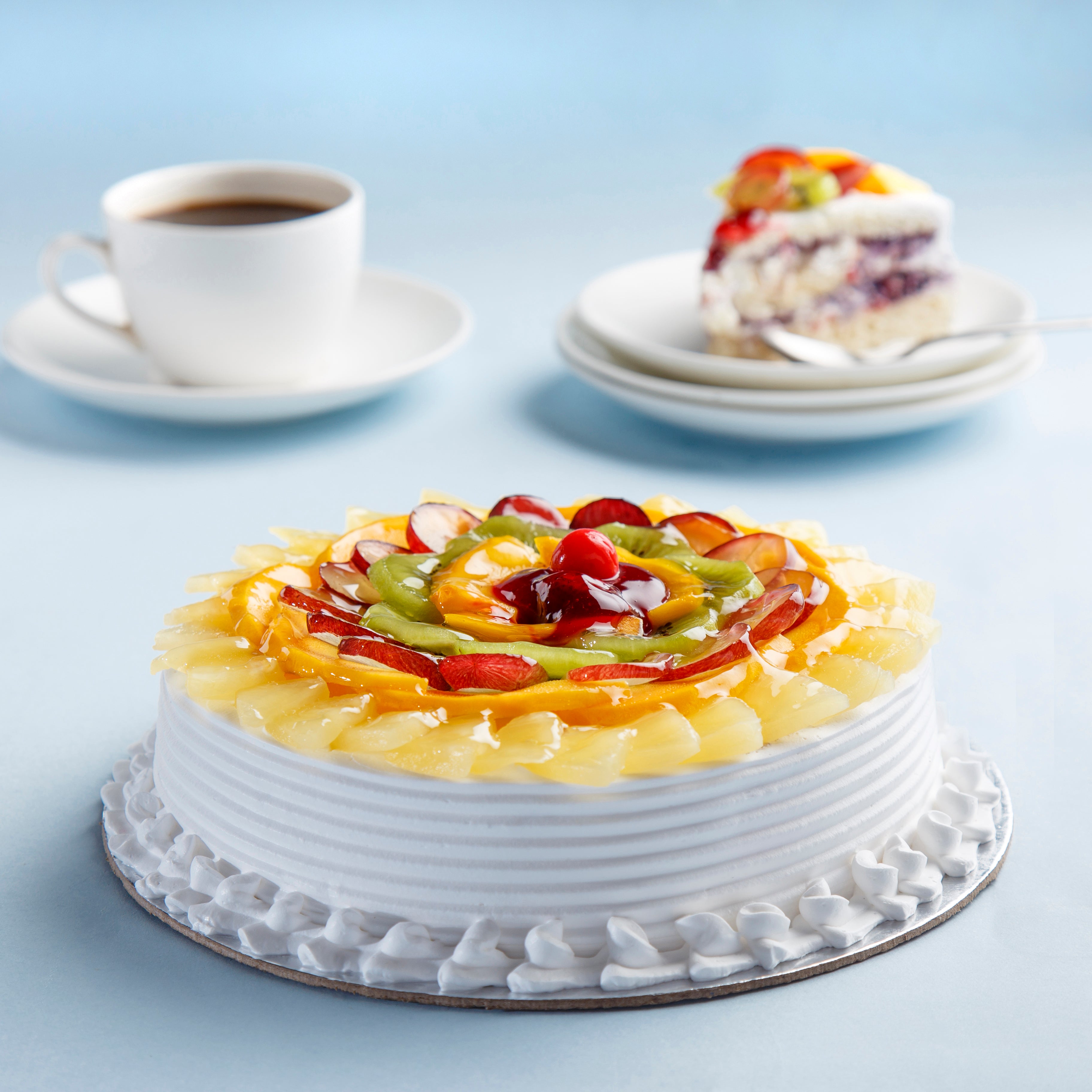 Best Fresh fruit cake, Order Fruit Cakes Online – Whipped