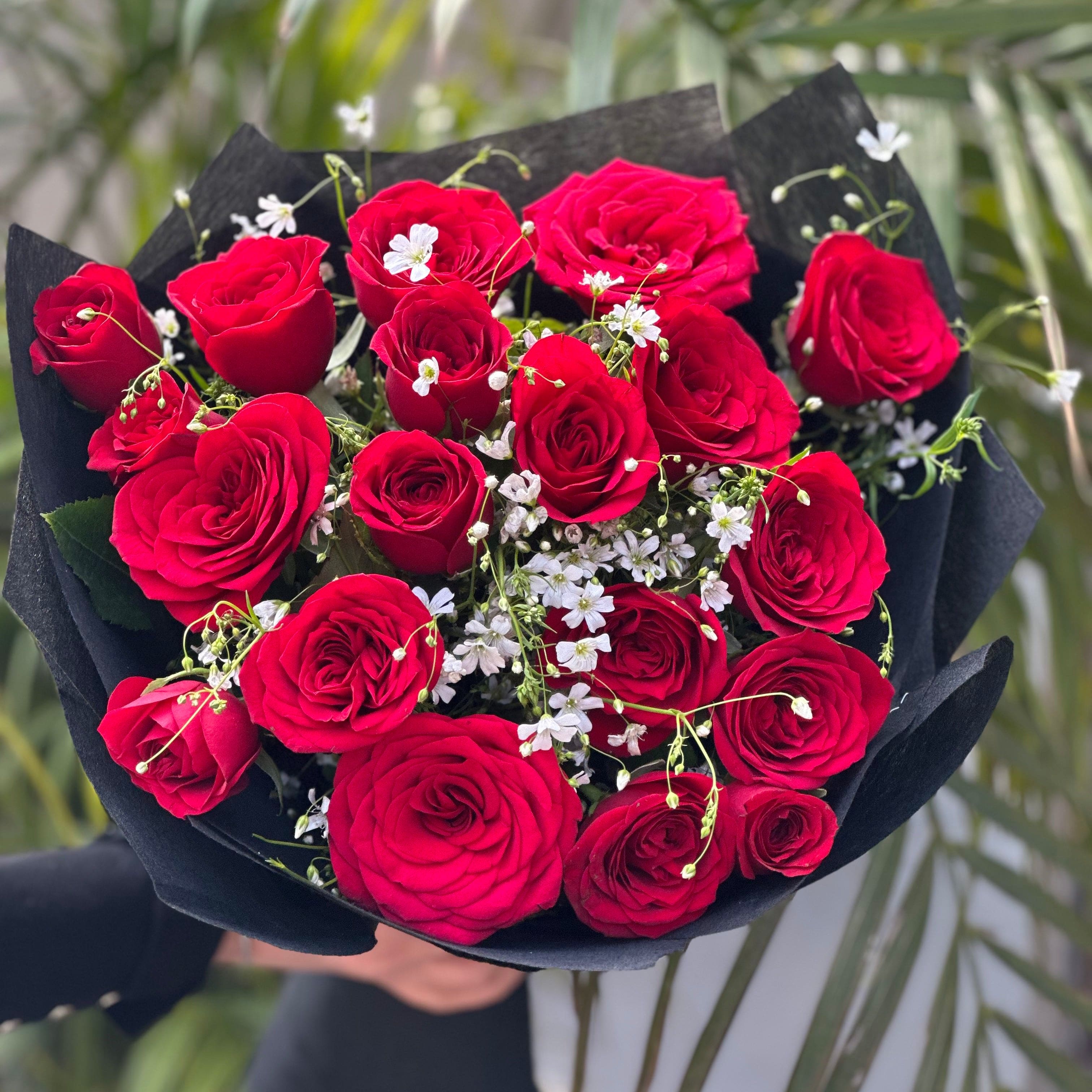 Bunch of 10 Flowers - Main Image