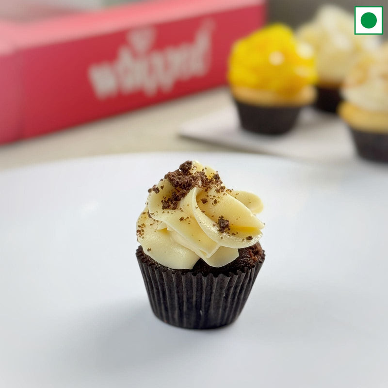 Chocolate Oreo frosted mini cupcake (6Pcs)