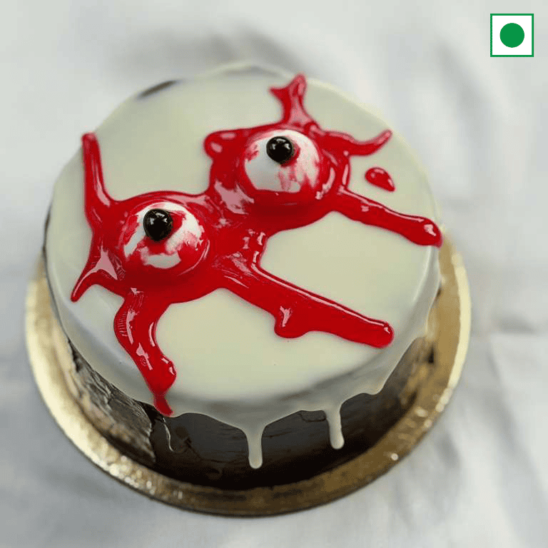 Spooky stare Halloween cake