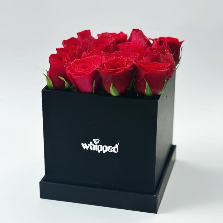 Premium Red Roses Box