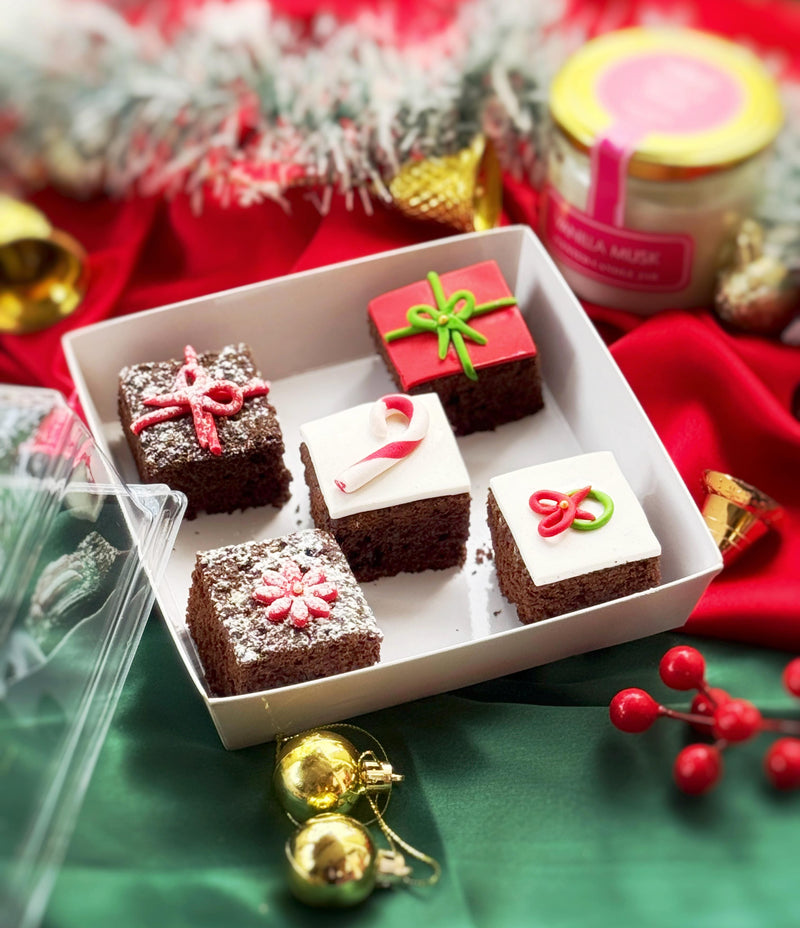 Holiday gift brownies (Contains Egg)