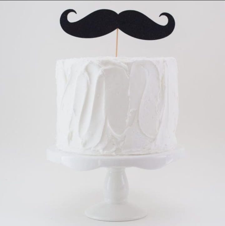Big Mustache Cake