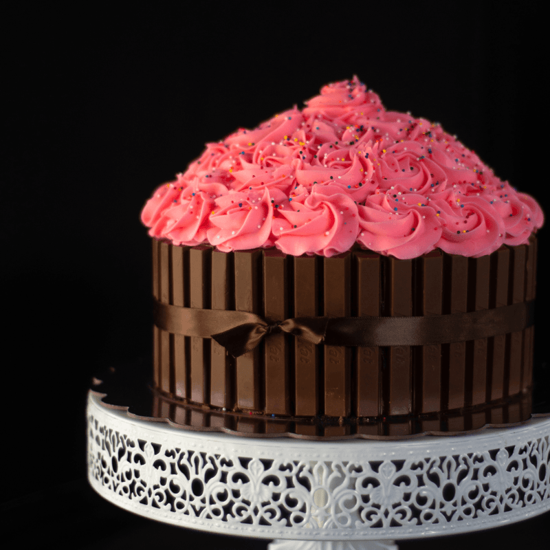 Carnations Cake