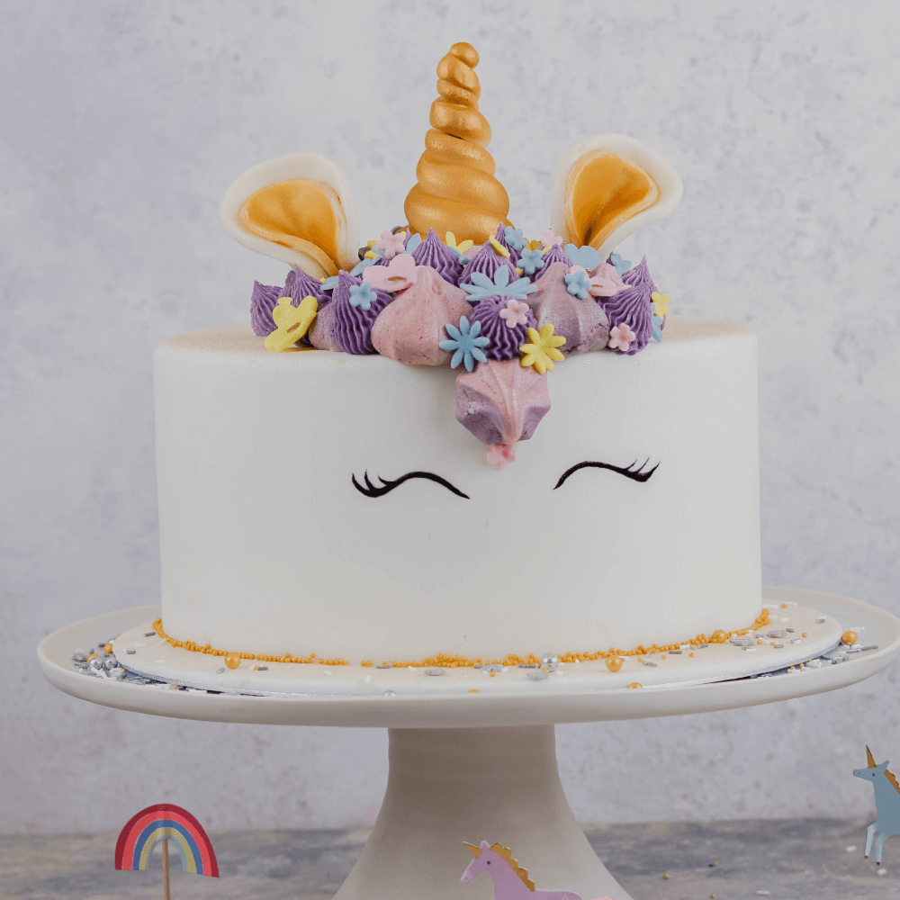 Whipped Bakery meased up unicorn cake｜TikTok Search